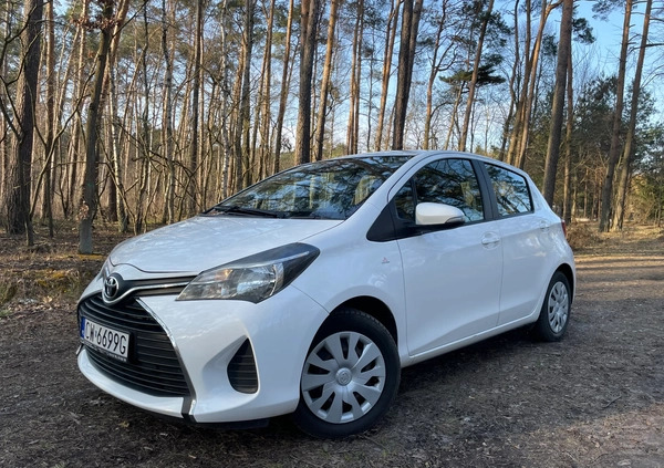 Toyota Yaris cena 28900 przebieg: 263000, rok produkcji 2017 z Włocławek małe 254